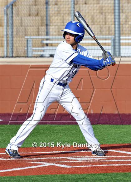 Thumbnail 1 in Decatur vs Peaster (Bowie Invitational) photogallery.