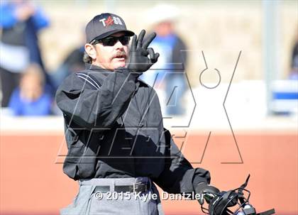 Thumbnail 2 in Decatur vs Peaster (Bowie Invitational) photogallery.