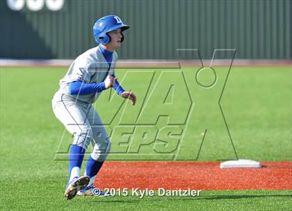 Thumbnail 3 in Decatur vs Peaster (Bowie Invitational) photogallery.