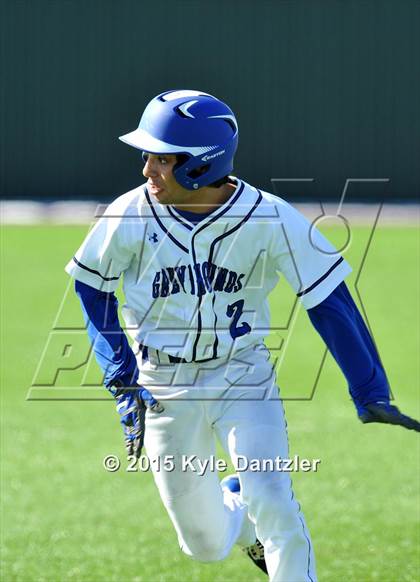 Thumbnail 1 in Decatur vs Peaster (Bowie Invitational) photogallery.