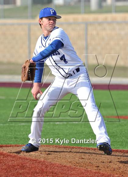 Thumbnail 1 in Decatur vs Peaster (Bowie Invitational) photogallery.