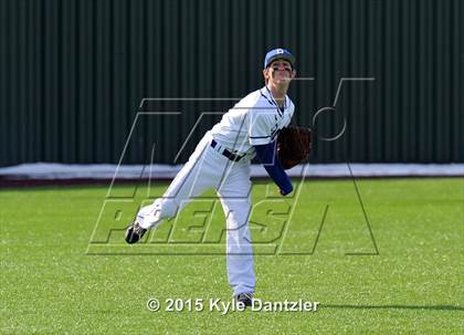 Thumbnail 1 in Decatur vs Peaster (Bowie Invitational) photogallery.