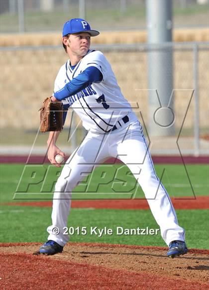 Thumbnail 1 in Decatur vs Peaster (Bowie Invitational) photogallery.