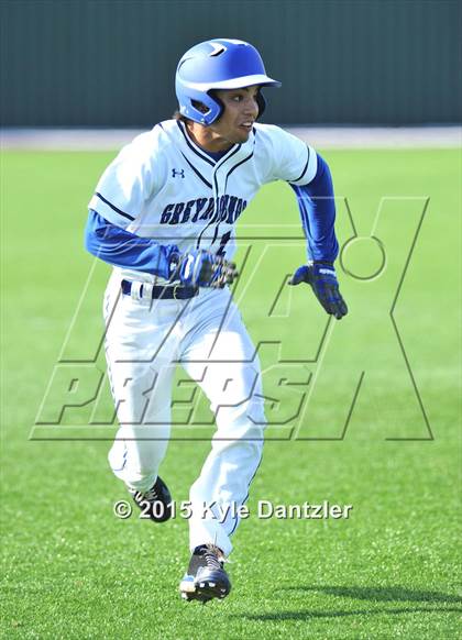 Thumbnail 3 in Decatur vs Peaster (Bowie Invitational) photogallery.