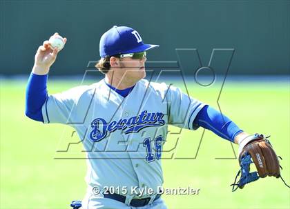Thumbnail 2 in Decatur vs Peaster (Bowie Invitational) photogallery.