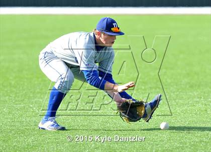Thumbnail 2 in Decatur vs Peaster (Bowie Invitational) photogallery.