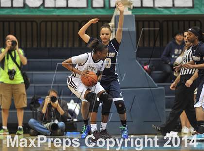 Thumbnail 3 in Bishop's vs. Mater Dei Catholic (CIF SDS Open Division Final) photogallery.