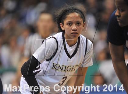 Thumbnail 3 in Bishop's vs. Mater Dei Catholic (CIF SDS Open Division Final) photogallery.