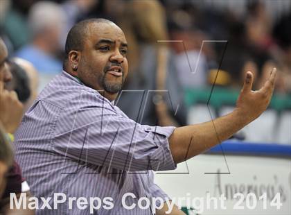 Thumbnail 2 in Bishop's vs. Mater Dei Catholic (CIF SDS Open Division Final) photogallery.