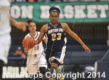 Thumbnail 3 in Bishop's vs. Mater Dei Catholic (CIF SDS Open Division Final) photogallery.