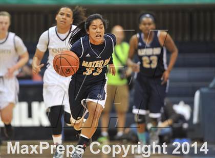Thumbnail 2 in Bishop's vs. Mater Dei Catholic (CIF SDS Open Division Final) photogallery.