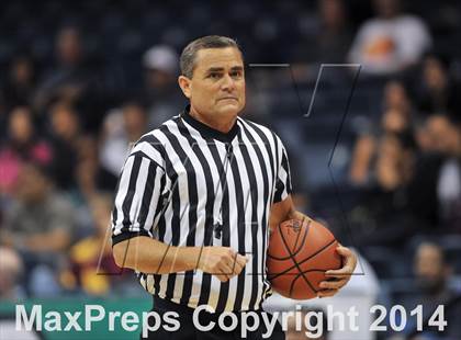 Thumbnail 1 in Bishop's vs. Mater Dei Catholic (CIF SDS Open Division Final) photogallery.