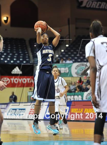 Thumbnail 1 in Bishop's vs. Mater Dei Catholic (CIF SDS Open Division Final) photogallery.