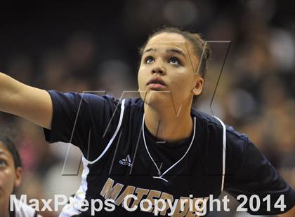 Thumbnail 3 in Bishop's vs. Mater Dei Catholic (CIF SDS Open Division Final) photogallery.
