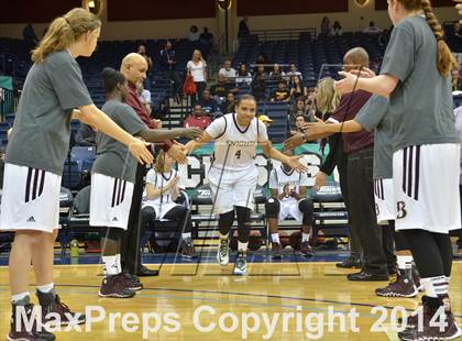 Thumbnail 3 in Bishop's vs. Mater Dei Catholic (CIF SDS Open Division Final) photogallery.