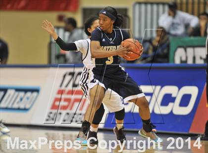 Thumbnail 3 in Bishop's vs. Mater Dei Catholic (CIF SDS Open Division Final) photogallery.
