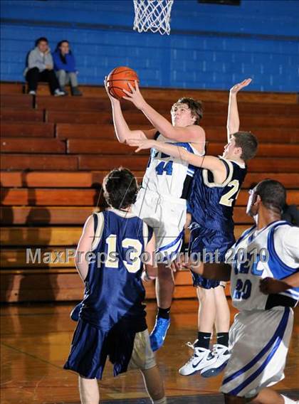 Thumbnail 3 in Council Rock South @ Conwell-Egan Catholic photogallery.