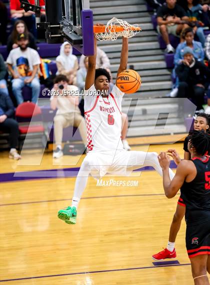 Thumbnail 1 in Westchester vs Southern School of Energy and Sustainability (John Wall Holiday Invitational) photogallery.