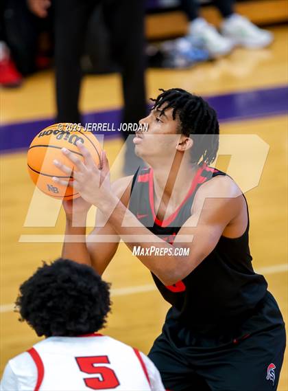 Thumbnail 1 in Westchester vs Southern School of Energy and Sustainability (John Wall Holiday Invitational) photogallery.
