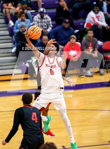 Thumbnail 1 in Westchester vs Southern School of Energy and Sustainability (John Wall Holiday Invitational) photogallery.