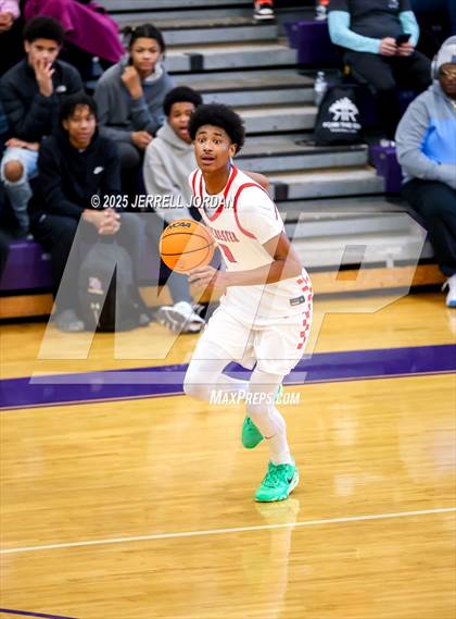 Thumbnail 2 in Westchester vs Southern School of Energy and Sustainability (John Wall Holiday Invitational) photogallery.