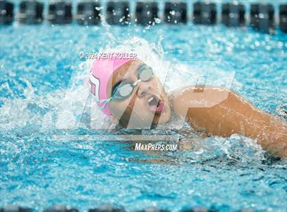 Thumbnail 1 in Lake Orion vs. Troy (Oxford Invite) photogallery.