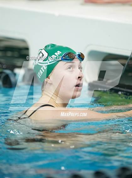 Thumbnail 2 in Lake Orion vs. Troy (Oxford Invite) photogallery.