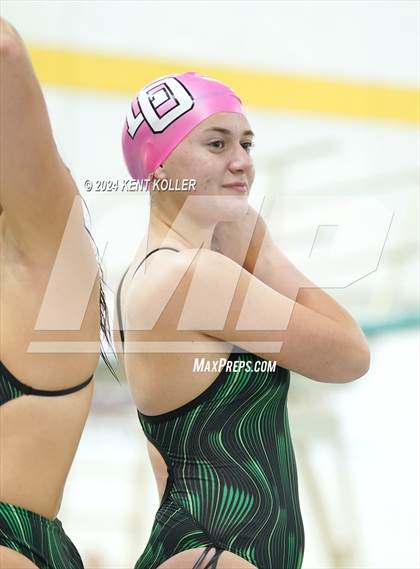 Thumbnail 1 in Lake Orion vs. Troy (Oxford Invite) photogallery.