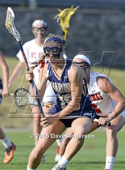 Thumbnail 1 in Bayport-Blue Point vs Mount Sinai (Section 11 Class C Final) photogallery.