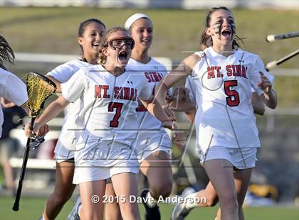 Thumbnail 1 in Bayport-Blue Point vs Mount Sinai (Section 11 Class C Final) photogallery.