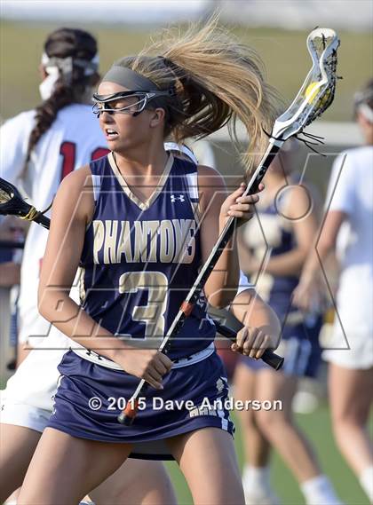 Thumbnail 3 in Bayport-Blue Point vs Mount Sinai (Section 11 Class C Final) photogallery.