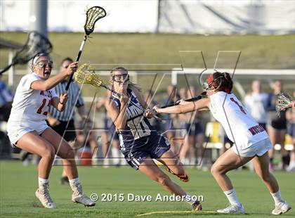 Thumbnail 3 in Bayport-Blue Point vs Mount Sinai (Section 11 Class C Final) photogallery.