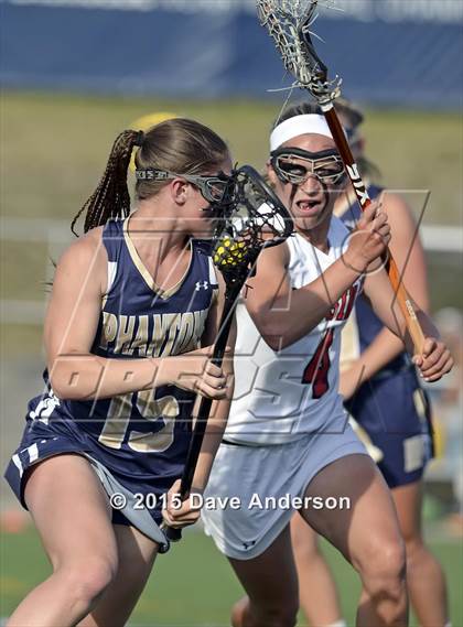 Thumbnail 1 in Bayport-Blue Point vs Mount Sinai (Section 11 Class C Final) photogallery.