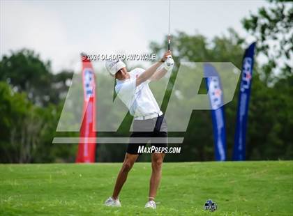 Thumbnail 3 in UIL 2A Golf Finals photogallery.