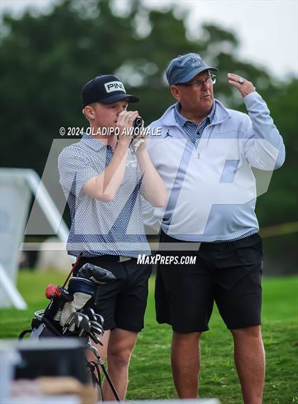 Thumbnail 2 in UIL 2A Golf Finals photogallery.