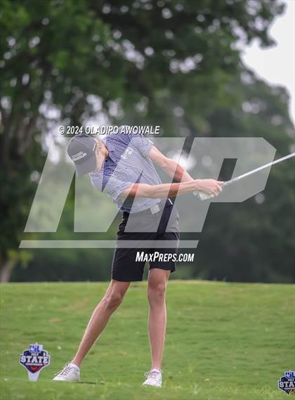 Thumbnail 2 in UIL 2A Golf Finals photogallery.