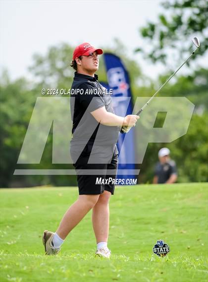Thumbnail 3 in UIL 2A Golf Finals photogallery.