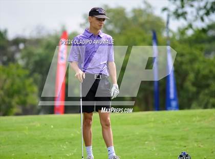 Thumbnail 3 in UIL 2A Golf Finals photogallery.