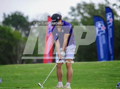 Thumbnail 2 in UIL 2A Golf Finals photogallery.
