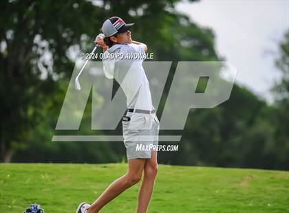 Thumbnail 2 in UIL 2A Golf Finals photogallery.