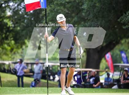 Thumbnail 3 in UIL 2A Golf Finals photogallery.