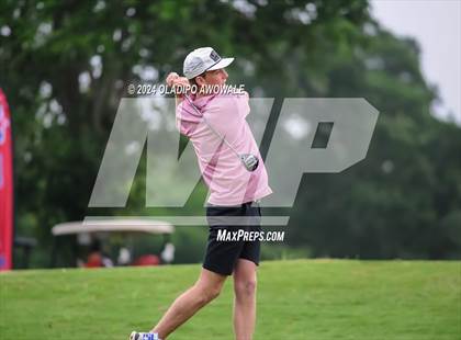 Thumbnail 2 in UIL 2A Golf Finals photogallery.