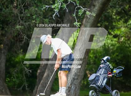 Thumbnail 2 in UIL 2A Golf Finals photogallery.