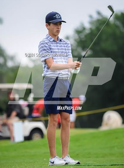 Thumbnail 1 in UIL 2A Golf Finals photogallery.