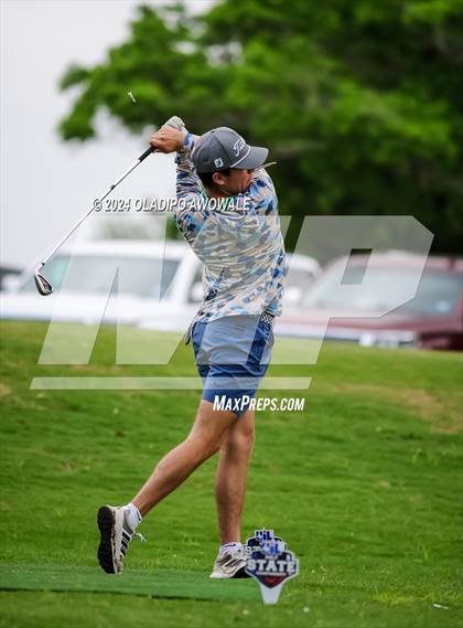 Thumbnail 2 in UIL 2A Golf Finals photogallery.