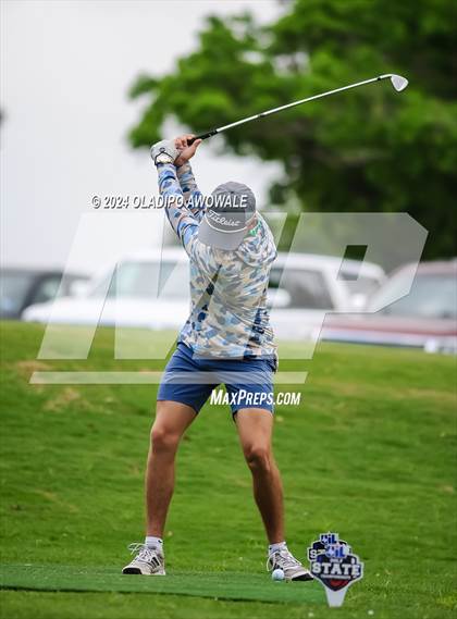 Thumbnail 1 in UIL 2A Golf Finals photogallery.