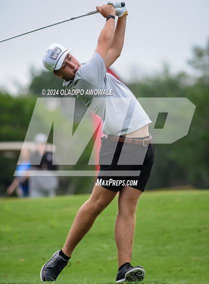 Thumbnail 3 in UIL 2A Golf Finals photogallery.