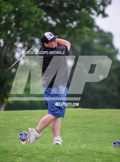 Thumbnail 2 in UIL 2A Golf Finals photogallery.