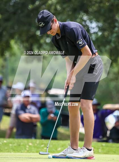 Thumbnail 3 in UIL 2A Golf Finals photogallery.