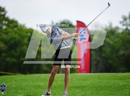 Thumbnail 2 in UIL 2A Golf Finals photogallery.